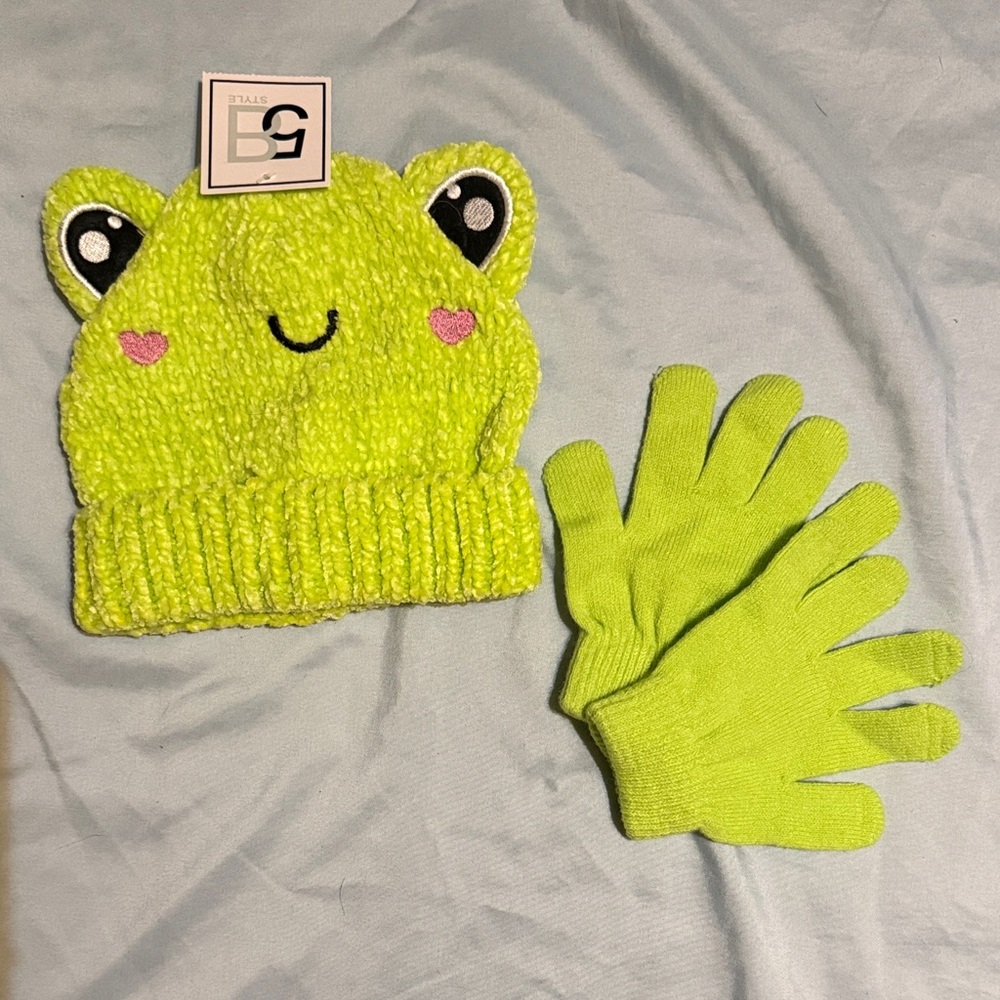 5B Style Toddler/Young Kid Frog Beanie and Gloves Set - Green